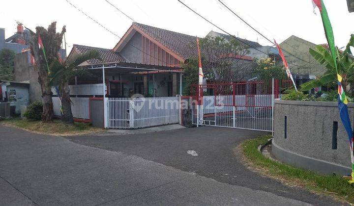 Rumah Terawat Siap Huni di Margahayu Raya  1