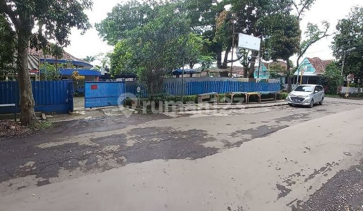 Rumah Murah Rumah Lama Terawat Hitung Tanah Pusat Kota Burangrang Bandung Rumah Murah Rumah Lama Terawat Hitung Tanah Pusat Kota Burangrang Bandung