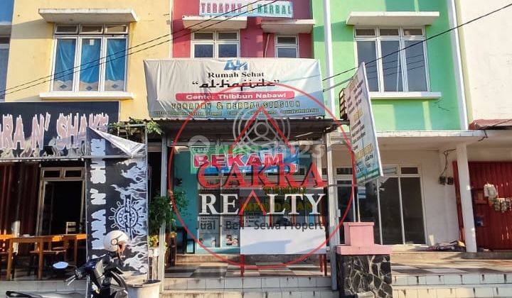 Ruko Dua Lantai di Pinggir Jalan Siap Pakai Harga Terjangkau 3