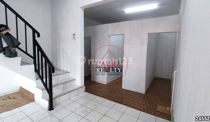 Ruko Dua Lantai di Pinggir Jalan Siap Pakai Harga Terjangkau 12