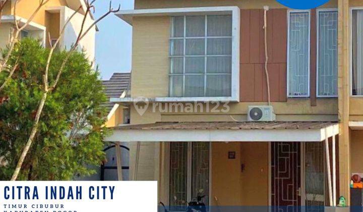 Keindahan Klasik Dijual Rumah Mewah Dua Lantai 2695th 1