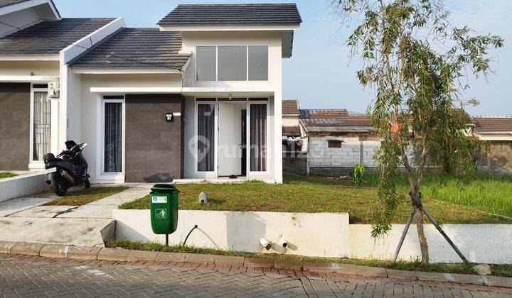 Rumah Nuansa Belanda Tanah Luas Real Estate Platinum 3053NN 2