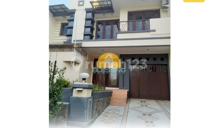 Rumah 2 Lantai Bagus SHM di Graha Candi Golf, Semarang 1