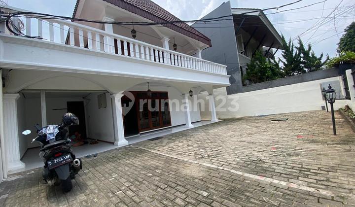 Rumah Semi-furnished Siap Huni Strategis Panglima Polim Jakarta 2