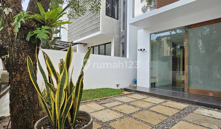 Rumah Baru Renovasi Di Ampera Jakarta Selatan 1