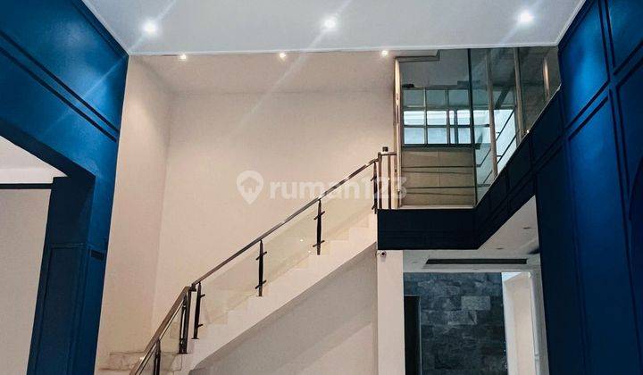 Ruang Usaha Siap Huni Pinggir Jalan Raya Kebayoran Baru Jakarta 1