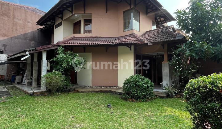 Rumah 2 Lantai Dalam Cluster Lingkungan Tenang Aman