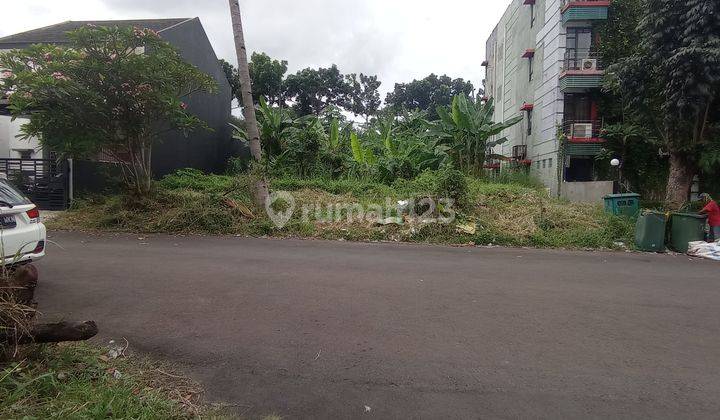 Kavling huk kotak di dekat kawasan komersil BSD  1