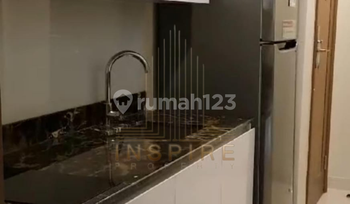 Jual Apartemen Tares 3BR+1 Private lift full funish siap huni strategis jakarta barat  2