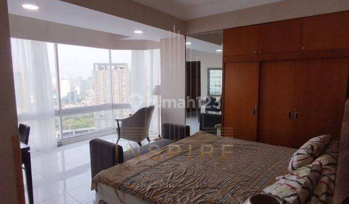 Apartemen Taman Anggrek Condominum 3 BR Furnished Bagus 2