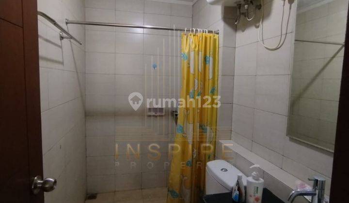 Apartement Apartment Royal Medterania 3 BR Furnished Bagus 1