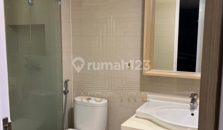 Sewa Apartemen Kondominium Taman Anggrek 2BR full furnish strategis siap huni jakarta barat  2
