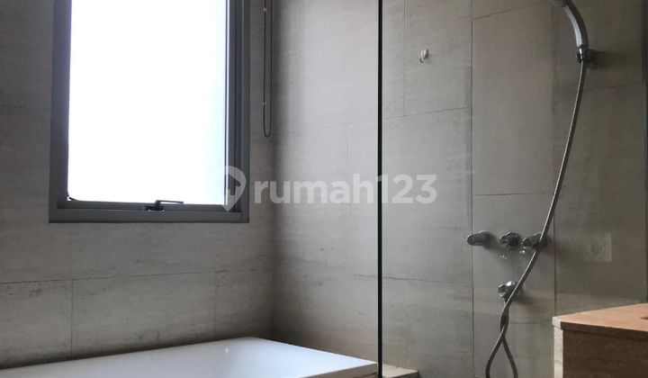 For Sale Apartment Affordable Price Best View Type 3 BR Condo Private Lift Taman Anggrek Residence Complete Facilities Guaranteed Comfortable 24-Hour Security Security Maintained Strategic Location Near 4 Malls Hublife Ta Cp1 Cp2 West Jakarta