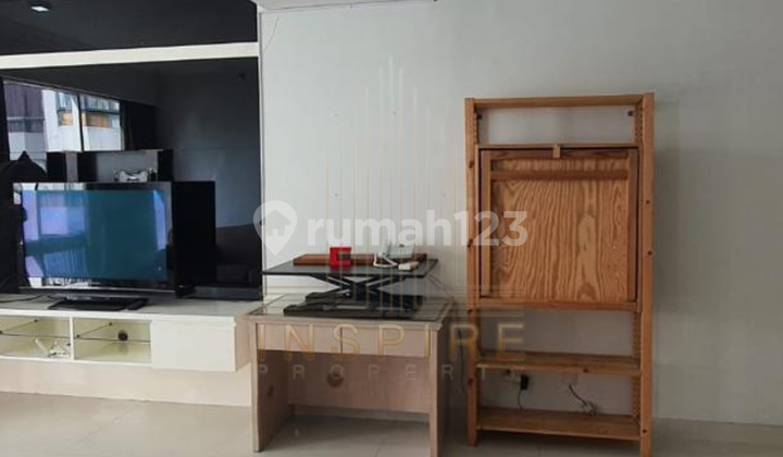 FOR RENT FULLY FURNISHED STRATEGIC CONDOMINIUM APARTMENT ABOVE MALL IN WEST JAKARTA 2