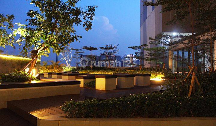 Soho Pancoran Kantor Ekonomis Unit Gandeng Letter L 20