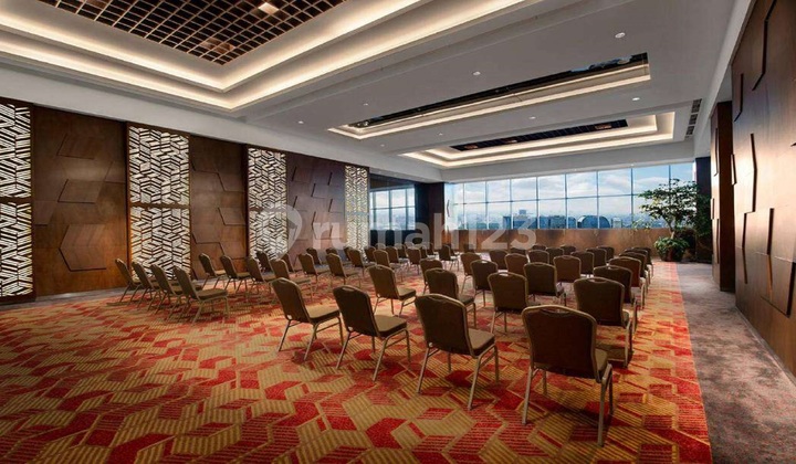 Soho Pancoran Smart Office Modern di Jakarta Selatan Luas 102 M2