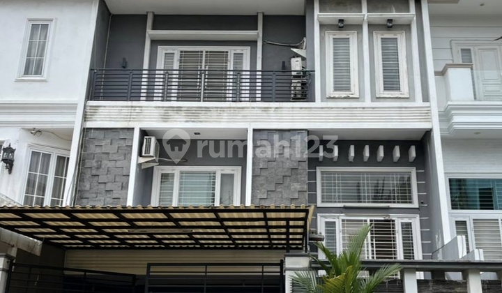 Paling Murah di Pik1, Luas 150M², 4 Lantai