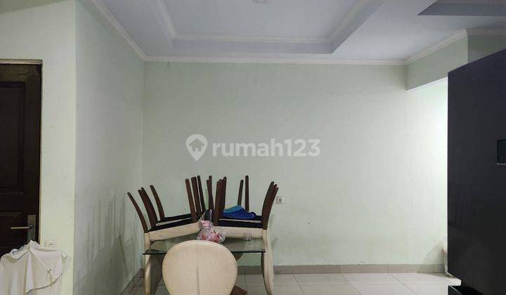 Rumah di Taman Semanan 2