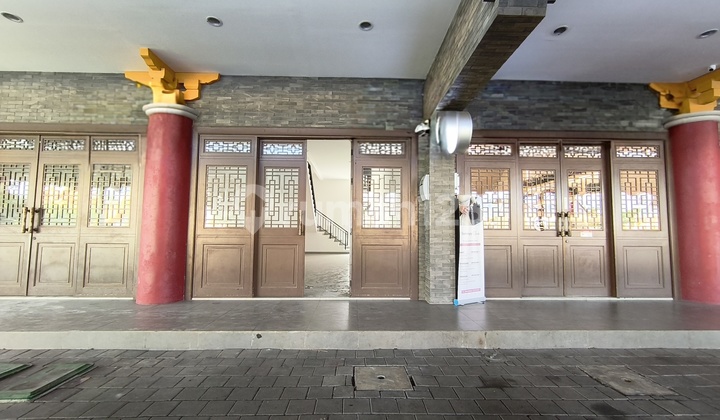 Ruko Shanghai Mega Kuningan , Ruko Patung Naga