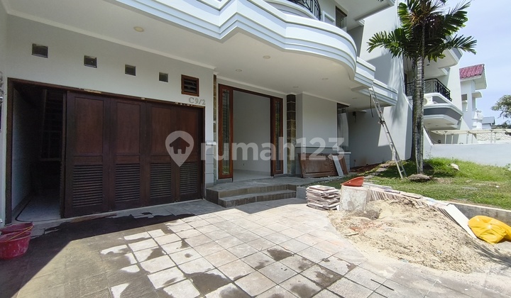 Mega Kebon Jeruk, 240m² 2