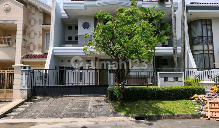 Mega Kebon Jeruk, 240m² 1