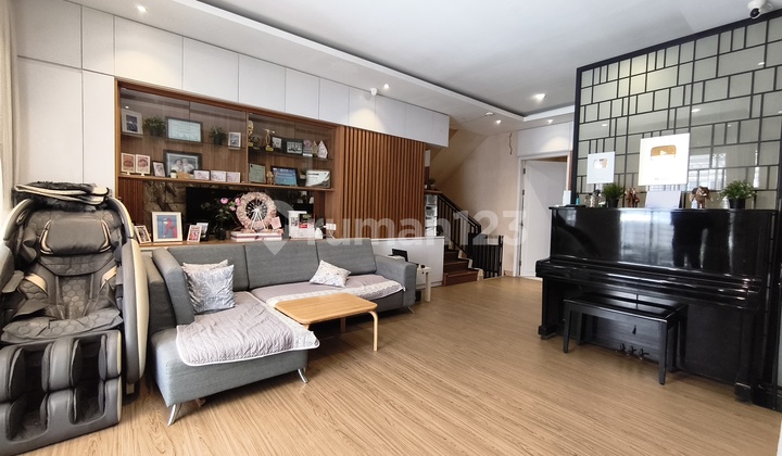 Pik Layar Permai, 120m²