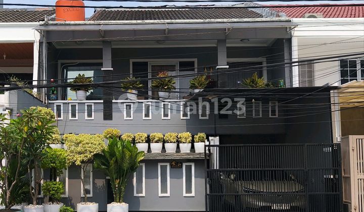 Rumah di Mk Blok 8, Luas 200M² 2