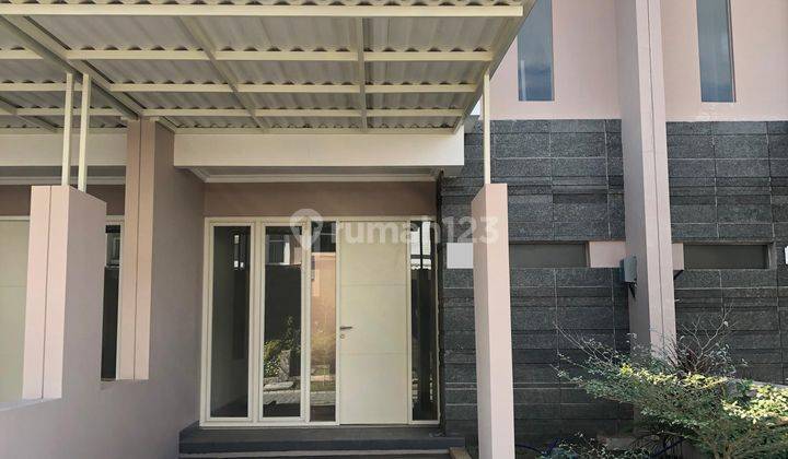 Rumah Minimalis Siap Huni Puri Safira Regency Cluster Shanaya Menganti  1