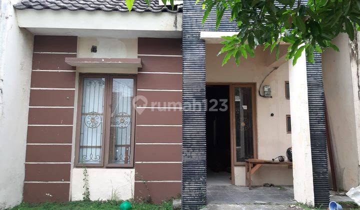 Rumah Star Safira Regency Cluster Amira, Sidoarjo Hadap Selatan 1