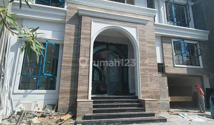 Rumah Baru Gress di Villa Bukit Regency Pakuwon Indah Dekat Mall 1