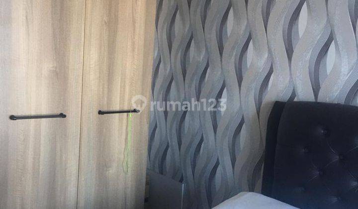 Studio Apartemen Tanglin Furnished View Pool Ciamik  2