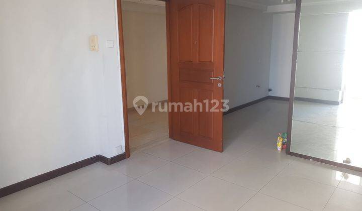 3 BR Apartemen Waterplace Tower C Lantai 17 1