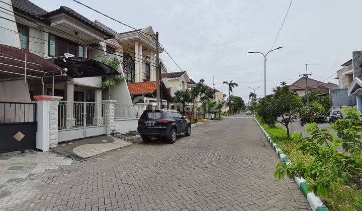 Rumah Taman Pondok Indah Ciamik Bangunan 2 Lantai Sudah SHM  2