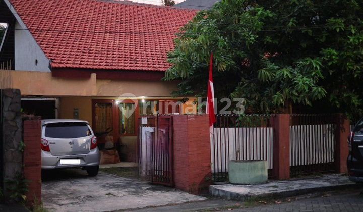 Strategis Dekat Jalan Raya Rumah Idaman daerah Jemursari