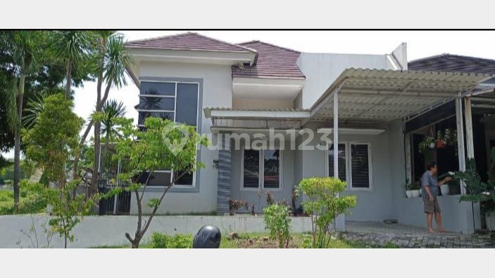 Terawat Kondisi Furnish Rumah Citraland Eastwood Regency