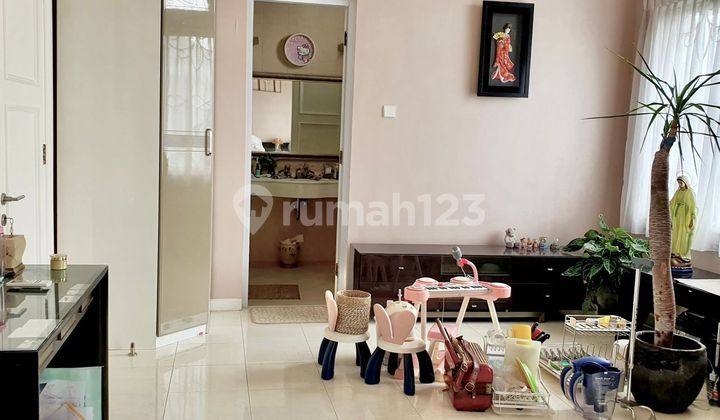 Classic Siap Huni Full Furnish Rumah Citraland Raffles Garden  2