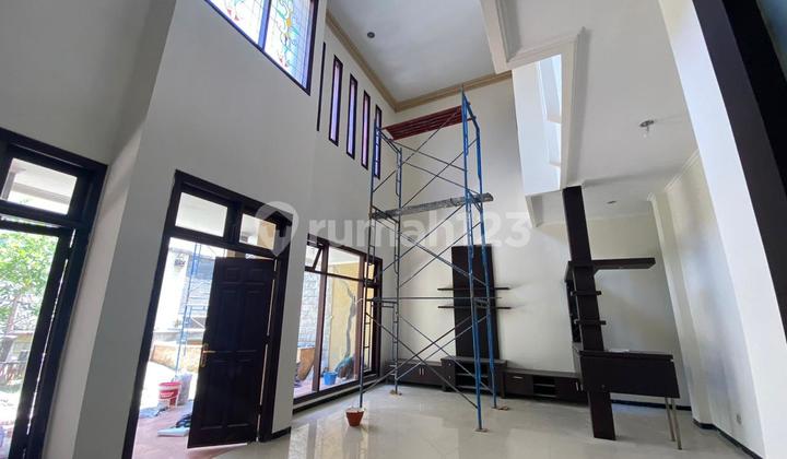 Calculate Land Price Only Quick Sale 2-Story Habitable House in Taman Darmo Permai 2