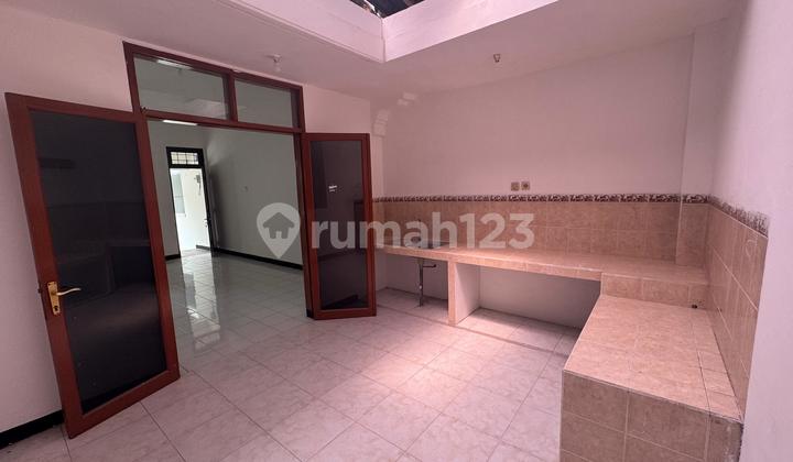 Rumah Citraland Utama 5 menit dari Gwalk, Dekat UC 2