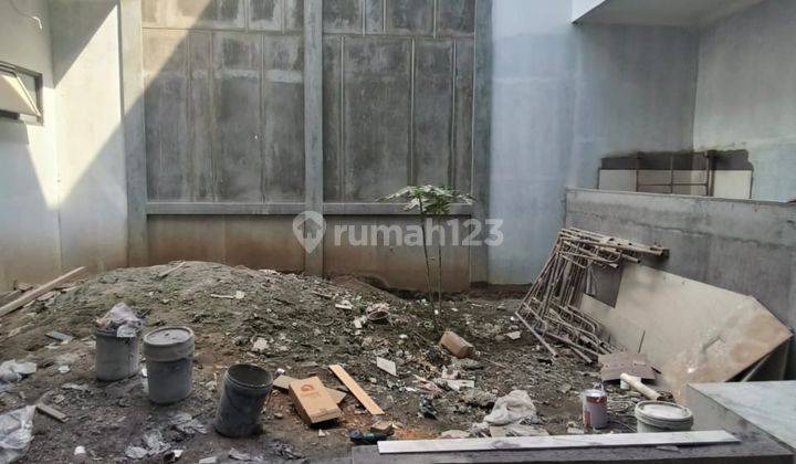 Rumah Baru Gress di Villa Bukit Regency Pakuwon Indah Dekat Supermall  2