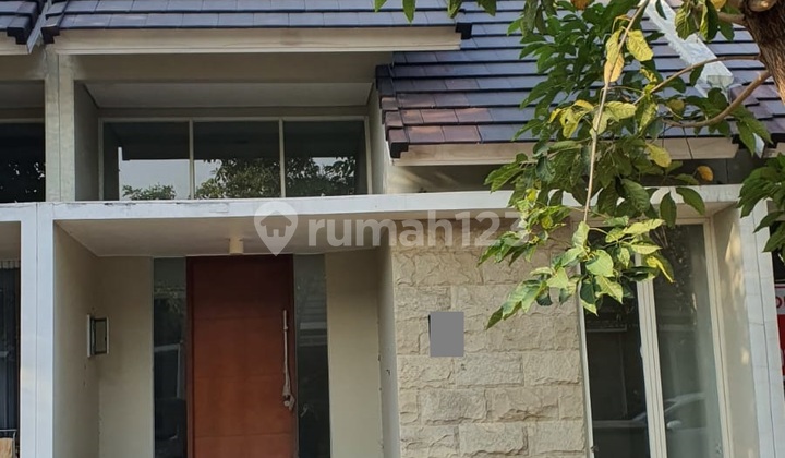 Tiny Minimalist House in Citraland Northwest Park - Never been occupied.