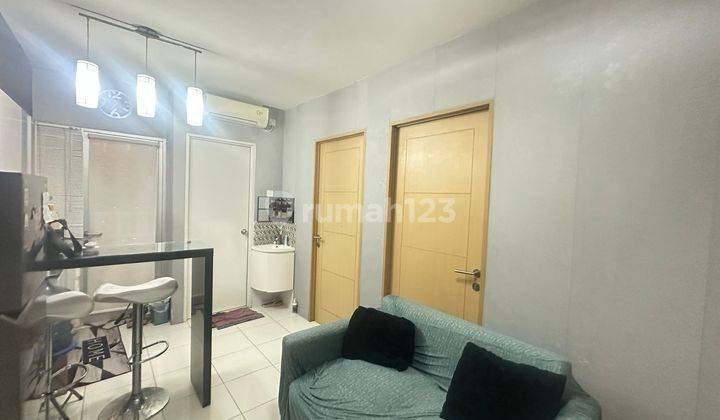 Apartemen 2 BR di Educity Tower H Lantai 17 1