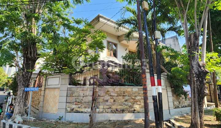 Strategis Ramai dekat Madam Chang Rumah Usaha di Raya Darmo Permai 1 1