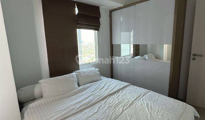 View Pool + City Apartemen Orchard 2 Bedroom Full Furnished 1