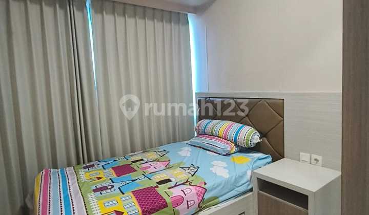 Apartment Lariz Mansion Lantai 10, Connect Pakuwon Mall Ptc 2