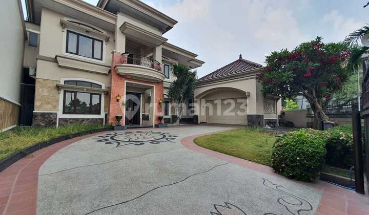 Mewah Rumah Taman Hunian Satelit, Kosongan With Pool 2