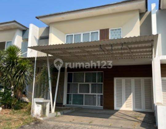 Semi Furnished Turun Harga Rumah Siap Huni di Royal Residence 1