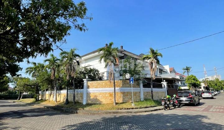 Baru Renovasi Rumah Dian Istana Bangunan Terawat, Siap Huni 2
