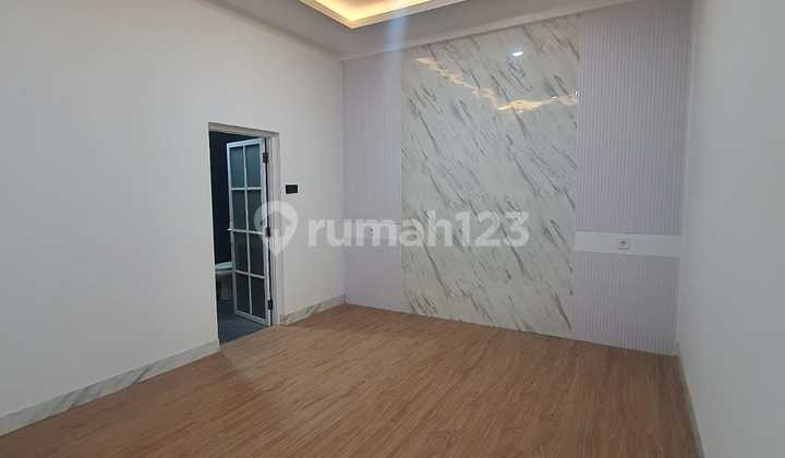 Semi-Furnished Condition 2-Story House in Taman Puspa Raya, Citraland Utama 2