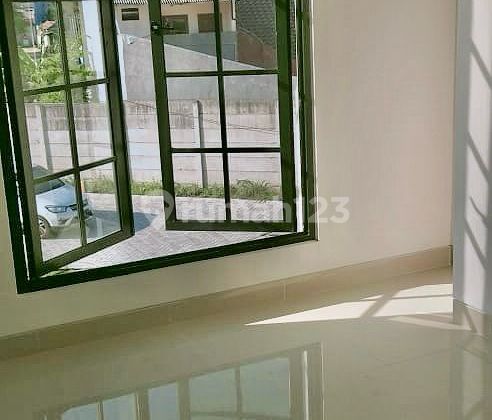 For sale Grand Harvest 2-story minimalist ready to occupy near Royal Residence. 2