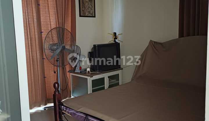 Full Furnish Tinggal Bawa Koper Rumah Citraland Greenhill Surabaya Barat 2